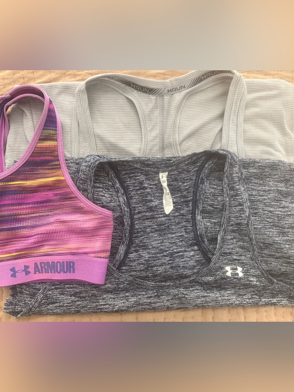 Under Armour Women’s Racerback Tanks & Sport Bra Lot